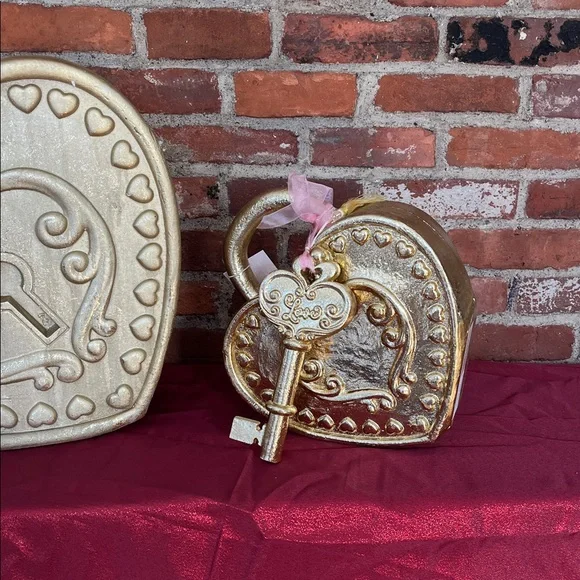 Rachel Zoe Gold Heart Lock with Key Design - Picture 10 of 10